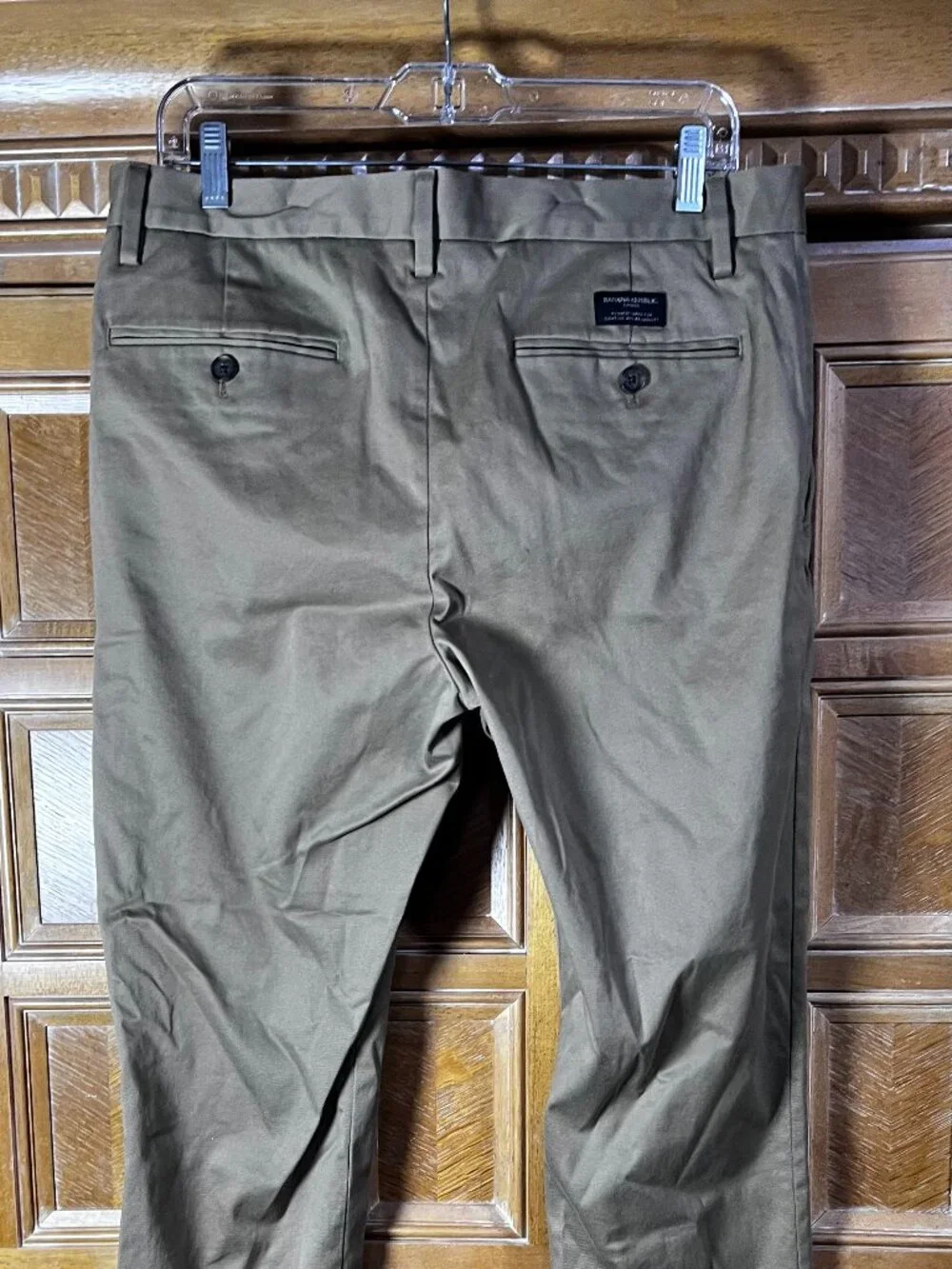 Banana Republic Men’s Chino Khaki Pants 34x29 Flat Front Straight Leg Cotton